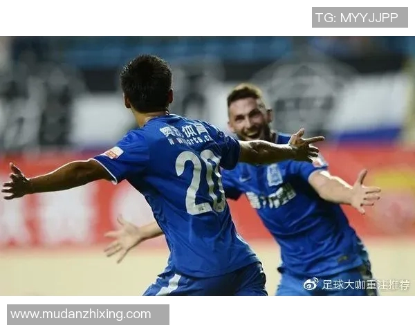 天津泰达战平广州富力,保级形势依然严峻,最后时刻丢球令球迷失望 天津泰达战平广州富力,保级形势依然严峻,最后时刻丢球令球迷失望