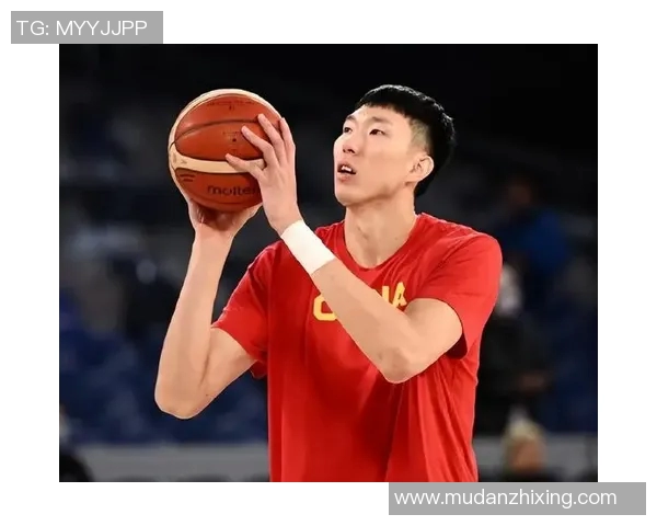 周琦获得CBA最佳防守球员，展现出色篮球天赋